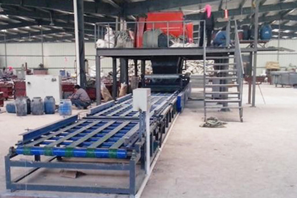 煙道板制板機(jī)