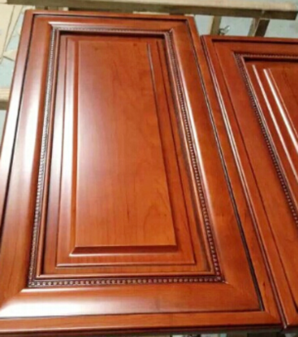 門板吸塑機(jī).jpg 門板吸塑機(jī).jpg